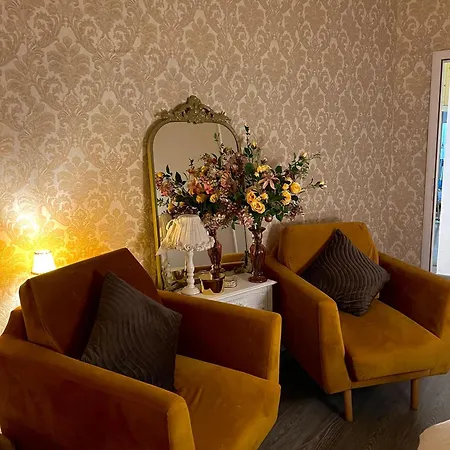 Appartement Csaky Palace 111 *