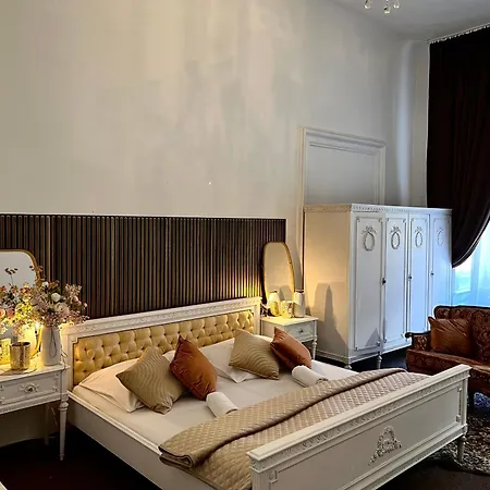 Lägenhet Csaky Palace 111